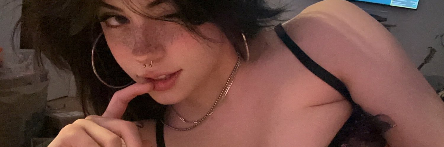 so🍭👄's banner
