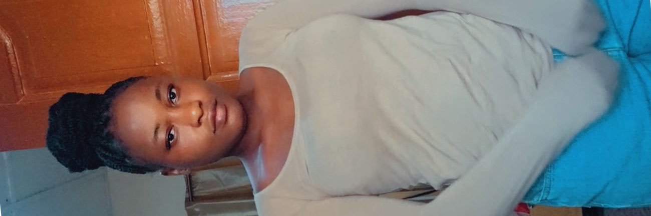 TINA 🤍's banner