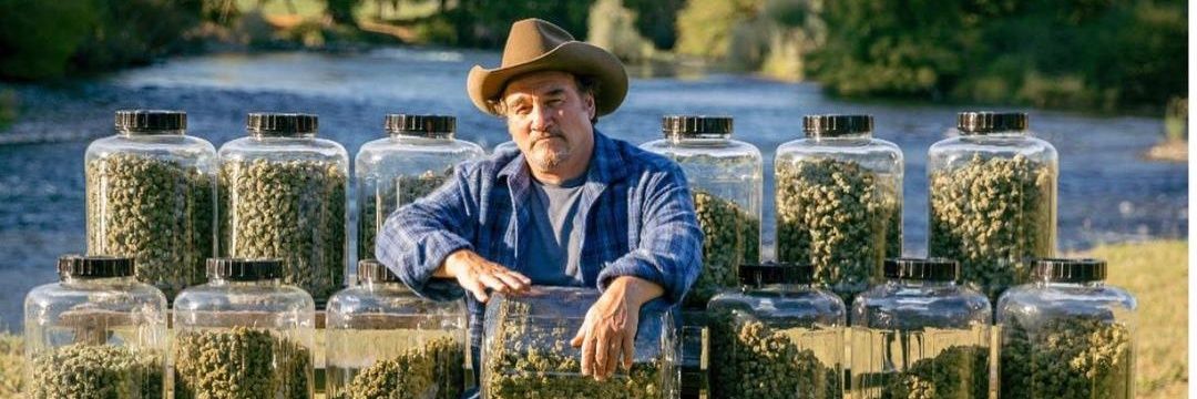 Belushi's Farm Oregon's banner