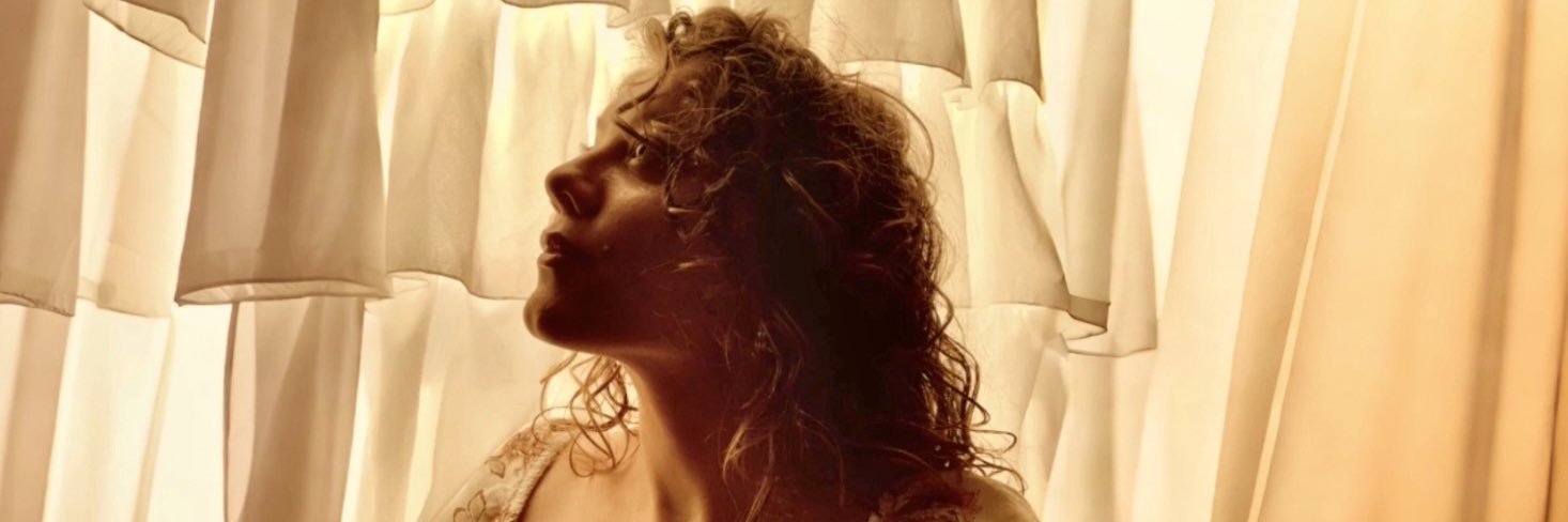 Holly Dayle's banner