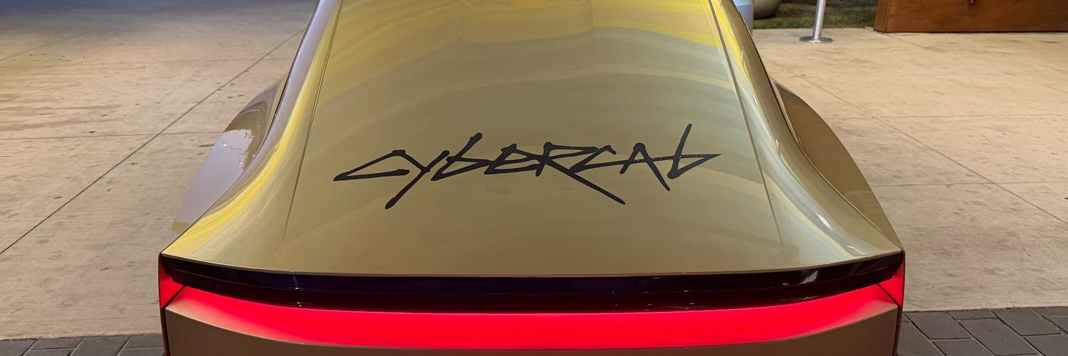 Tom⚡️'s banner