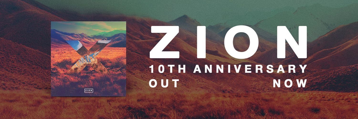 Hillsong UNITED's banner