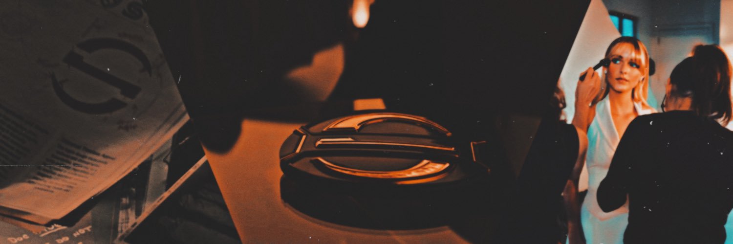 𝙏𝙝𝙚 𝙎𝙚𝙣𝙩𝙧𝙮.'s banner