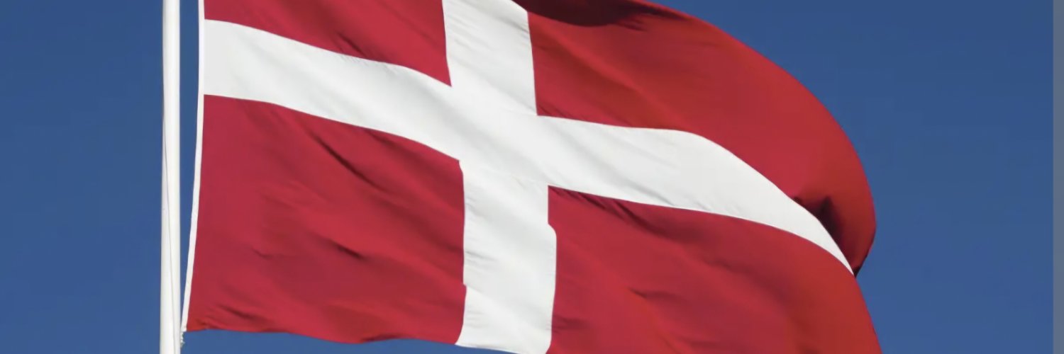 Christina ®️ 🇩🇰 🤝 🇷🇺's banner
