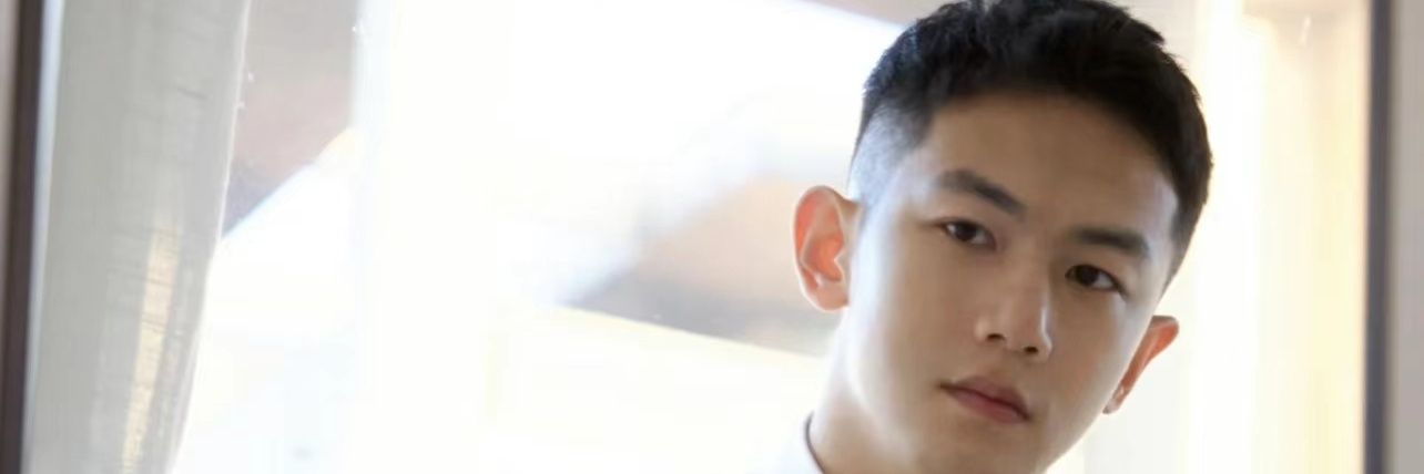 戴蒙's banner