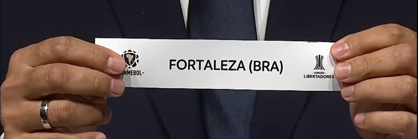 Leões do Joaquim Távora's banner