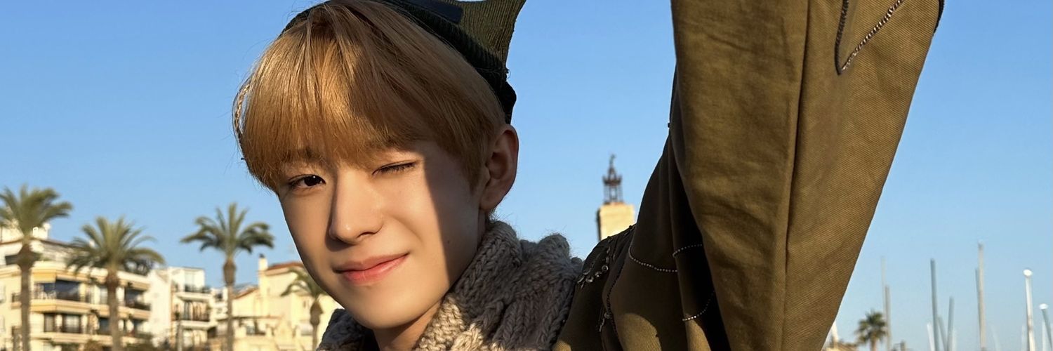 moved's banner