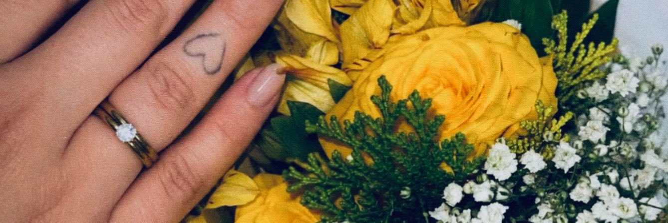 amanda ⚢'s banner