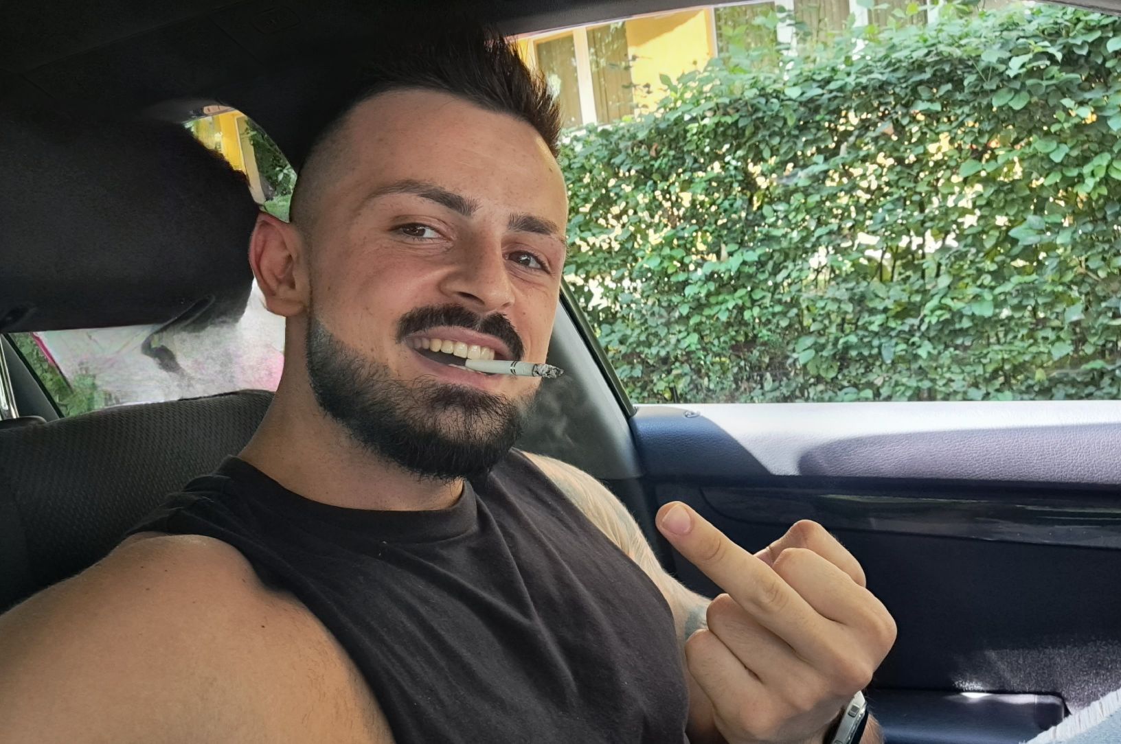 MasterGabe👺's banner