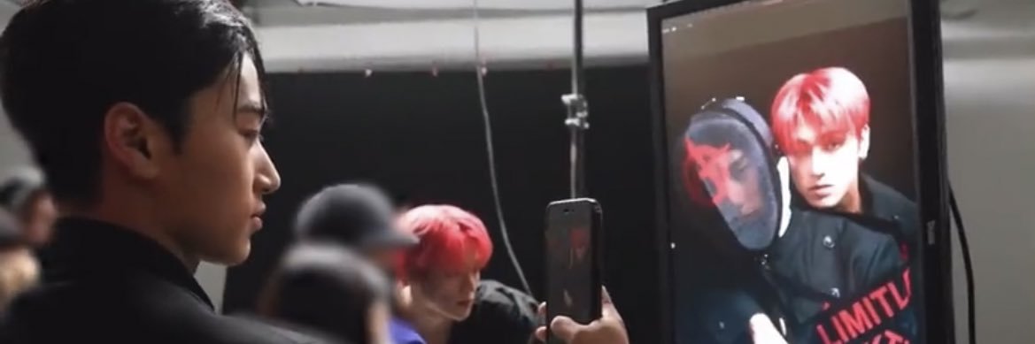 이사's banner