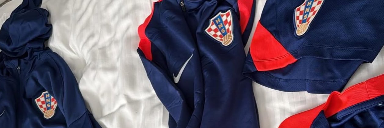 𝐀𝐍𝐀 ;'s banner