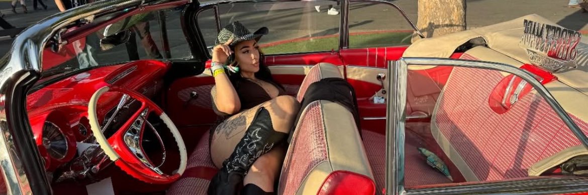 Goddess Alyssa 💸's banner