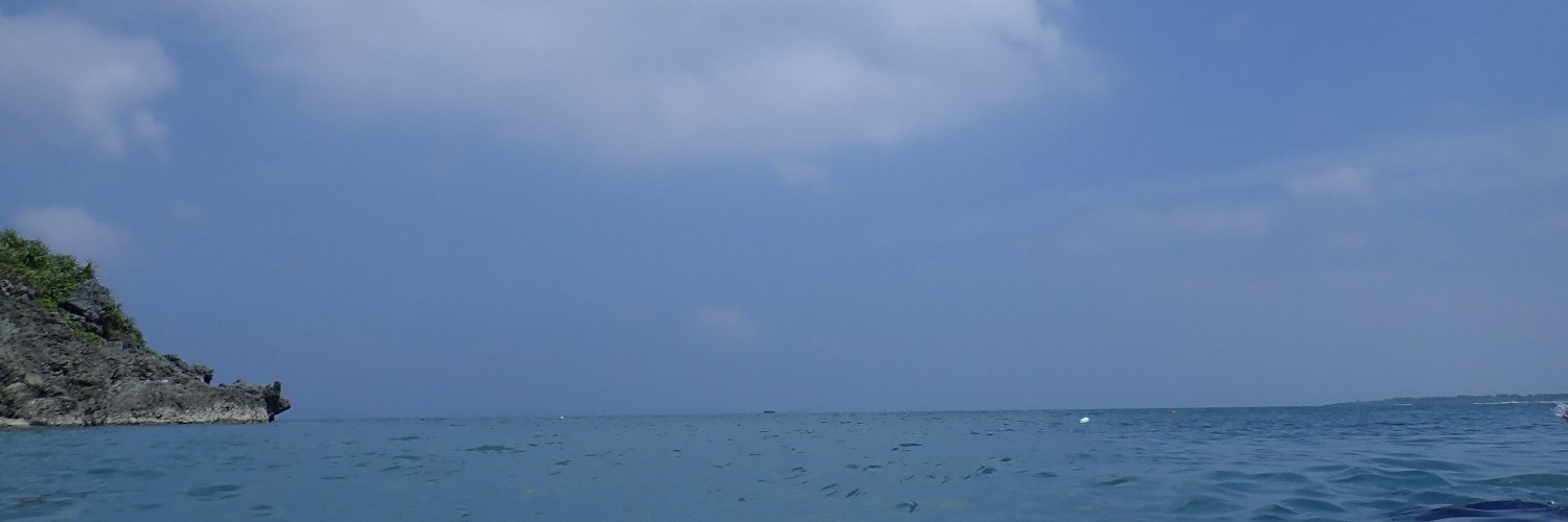 萩原利久𝟭𝘀𝘁写真集「𝐑」&2024カレンダー【公式】's banner