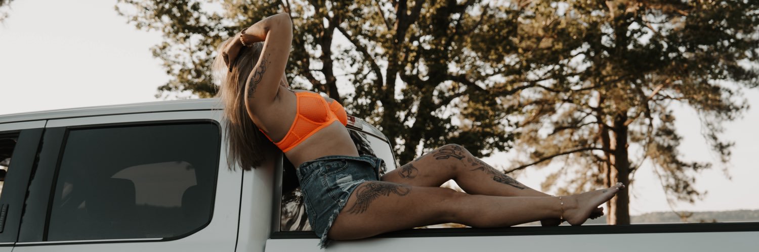 Breana🦋's banner