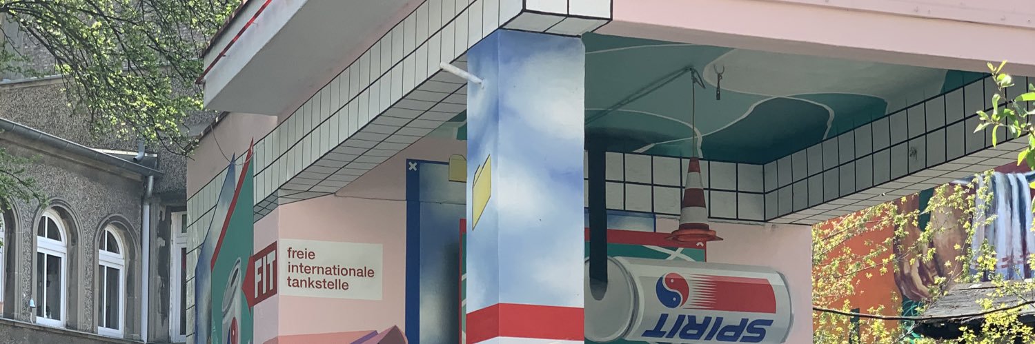 Nadina ✨'s banner