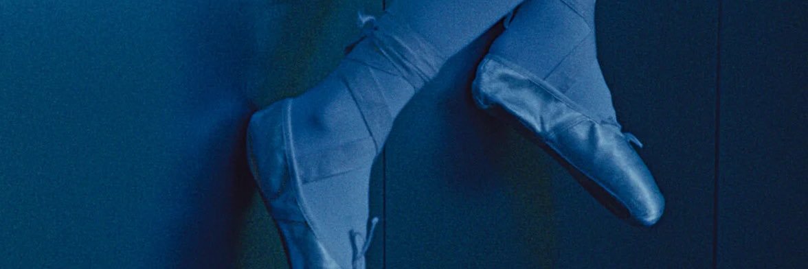 9's banner