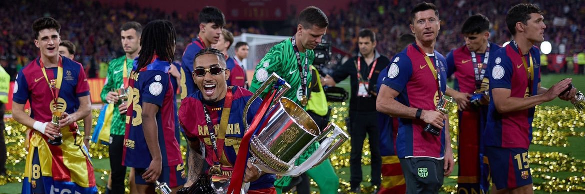🫵👑's banner