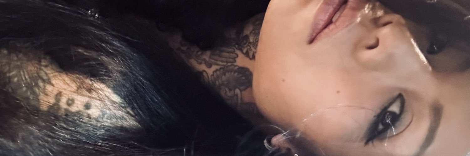 Maxxy Yoko's banner