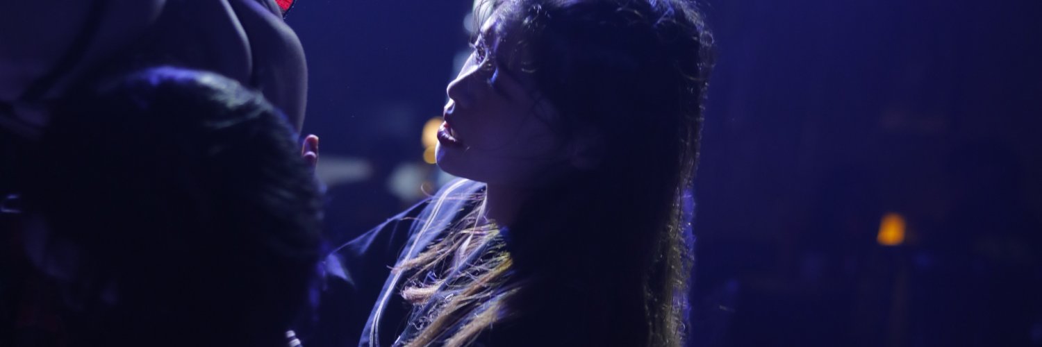 萬俟's banner