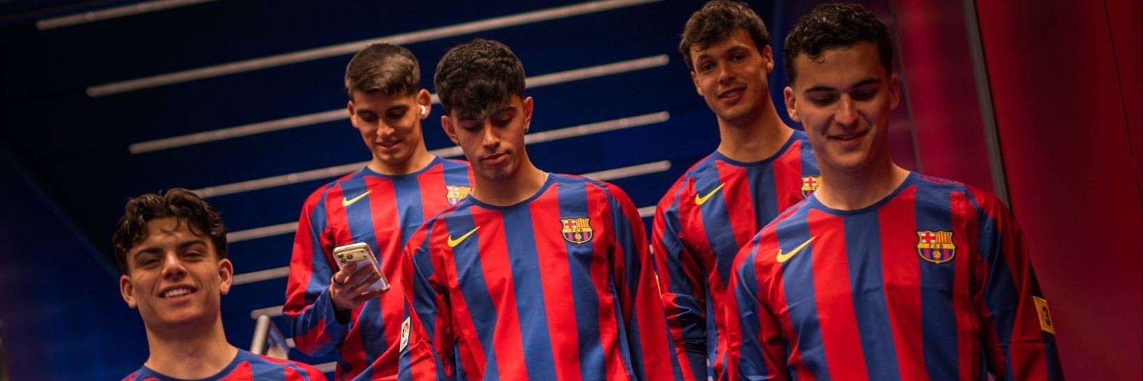 KingYcee 🇦🇷 🇪🇸 (ARG SPAIN)'s banner