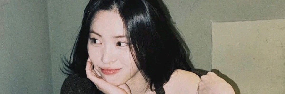 Atena & that VAI VER O SKZ DE NOVO's banner