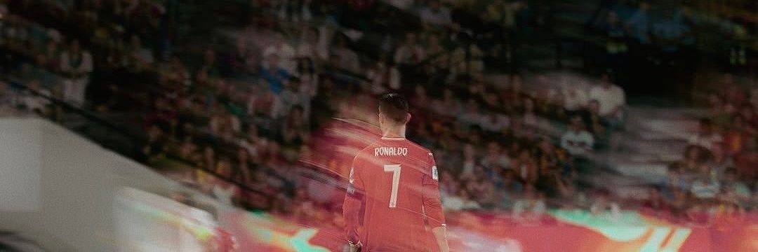 ⁷'s banner