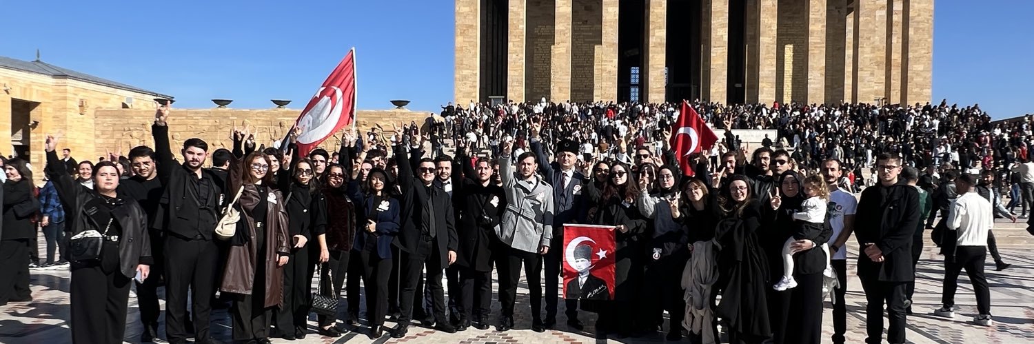 Yunus Kemal's banner