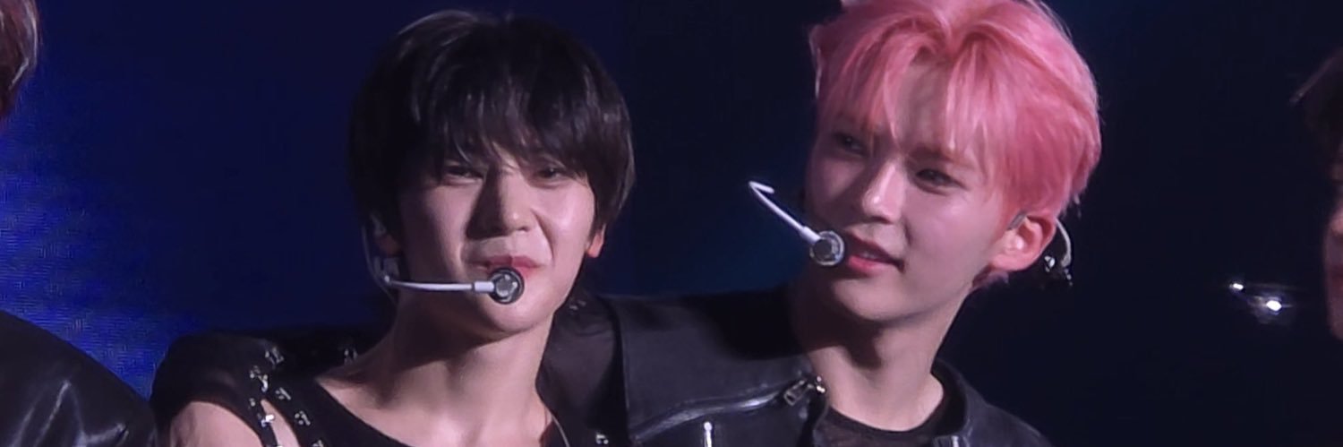 ★'s banner