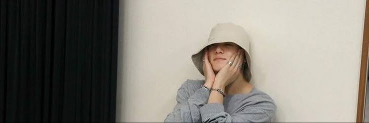 gabi. vai ver o bts's banner