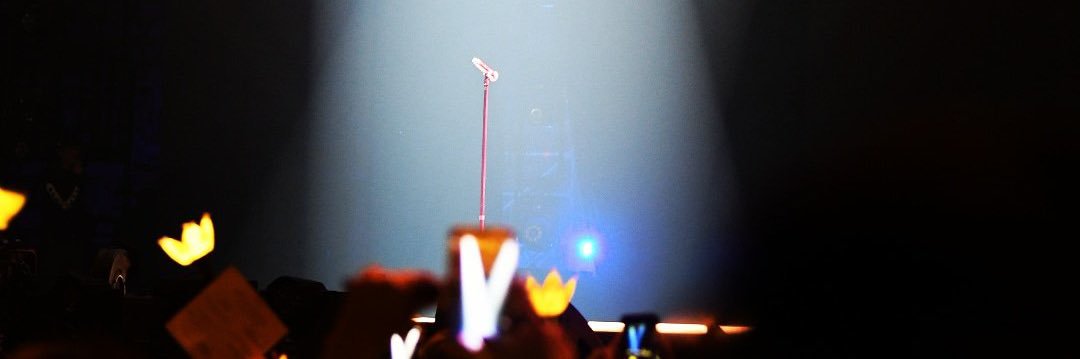 행복하다 ☘️'s banner