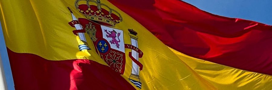 María's banner