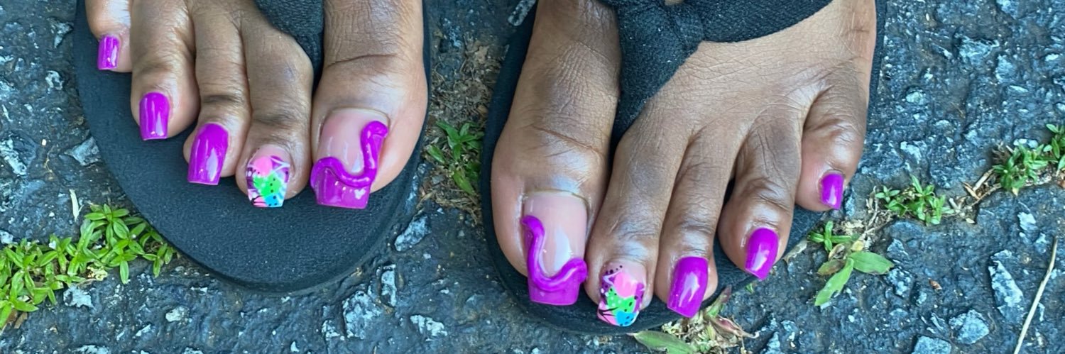 ✨Real NailBed Queen✨'s banner