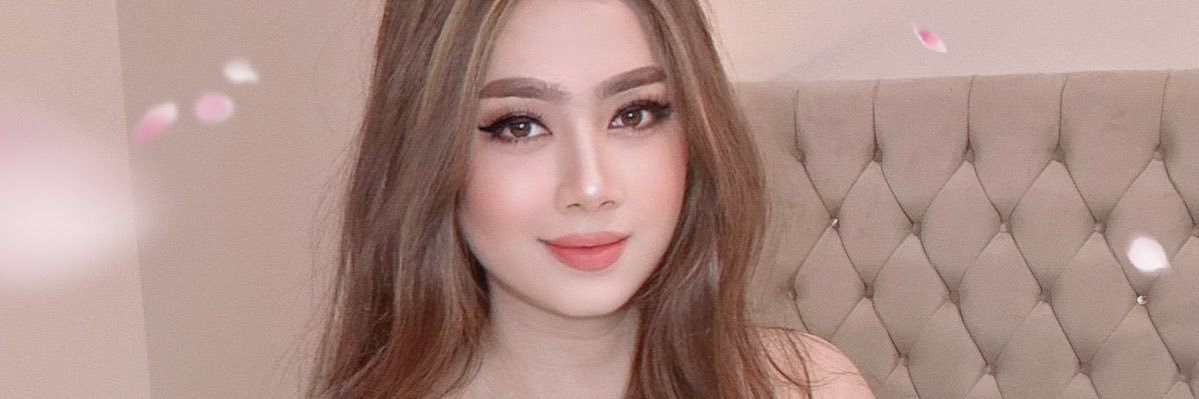 i’m eamy ladyboy in Dubai's banner