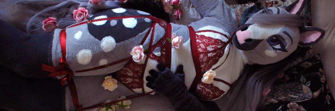 Rose's banner