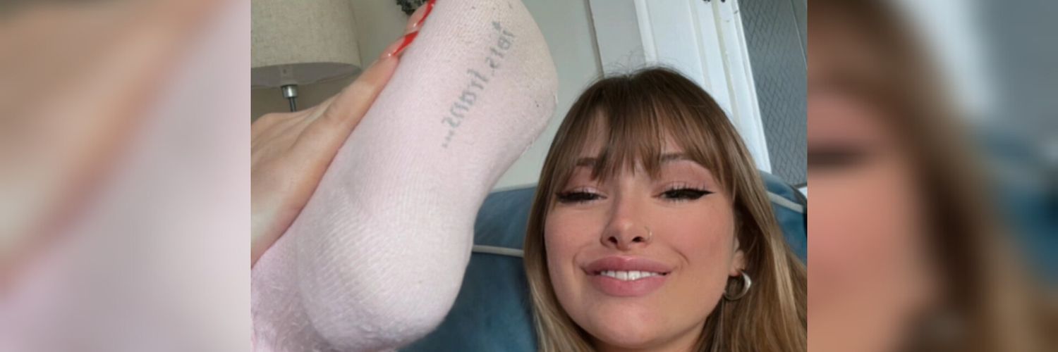 goddessarah findom 🫴🏻🫰🏻💸's banner