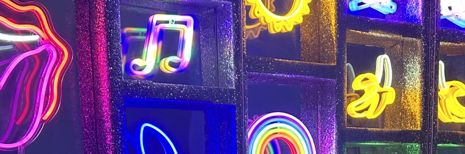 GuyanaPapaya🥭🍑🍉's banner