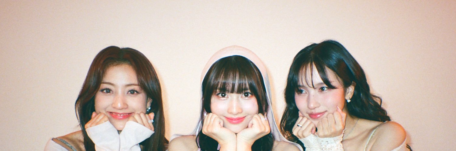 mia 🍭's banner