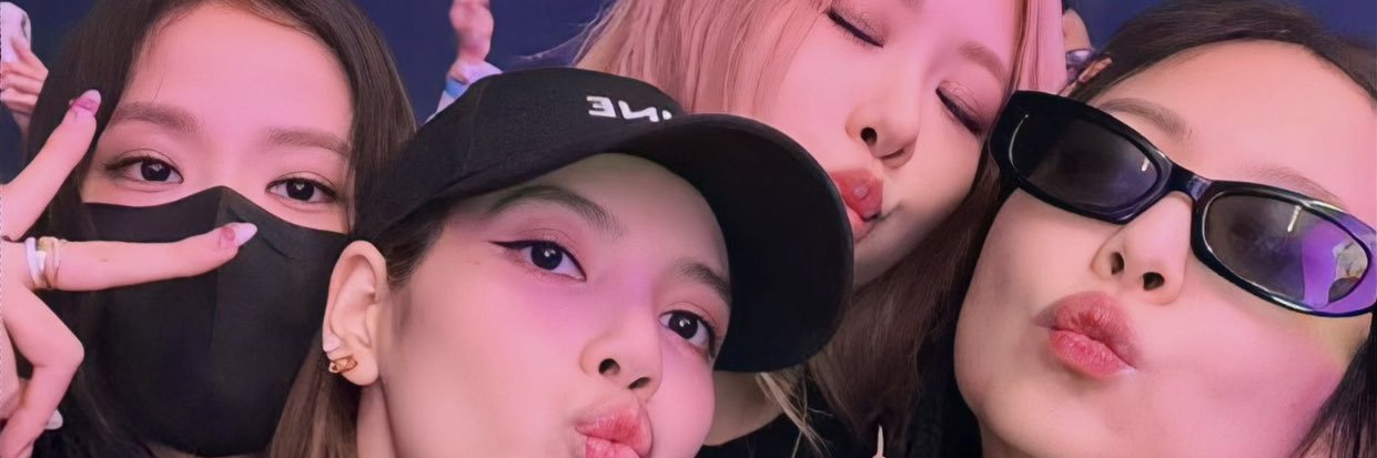 Vanessa (Real) 🧚🌷's banner