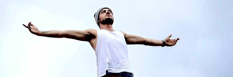 Liam ❯❯❯❯'s banner