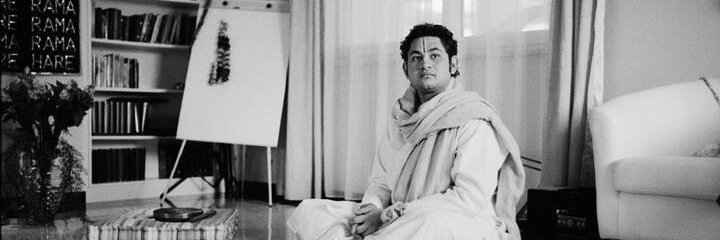 Dr. Sri Pundrik Goswami's banner