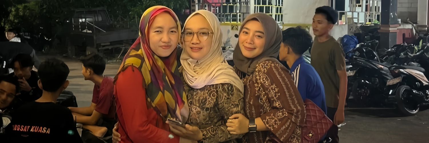 Ratih Purwasih's banner
