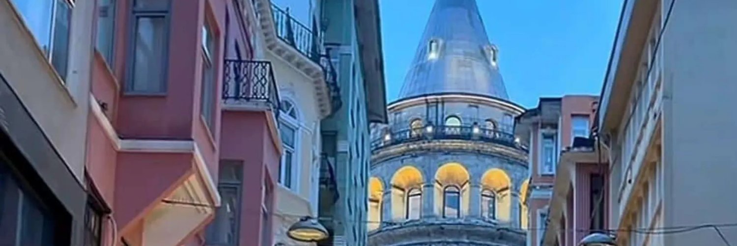 İstanbul &masalı 📚📚📚F.Musaoğlu...'s banner