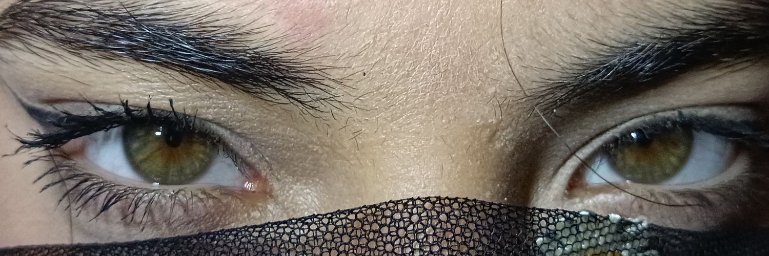 یچی بین ماریان و نگار🦋's banner