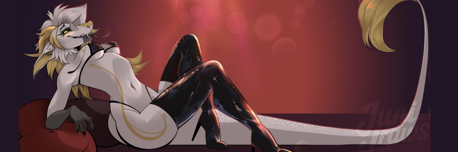 Luna's banner