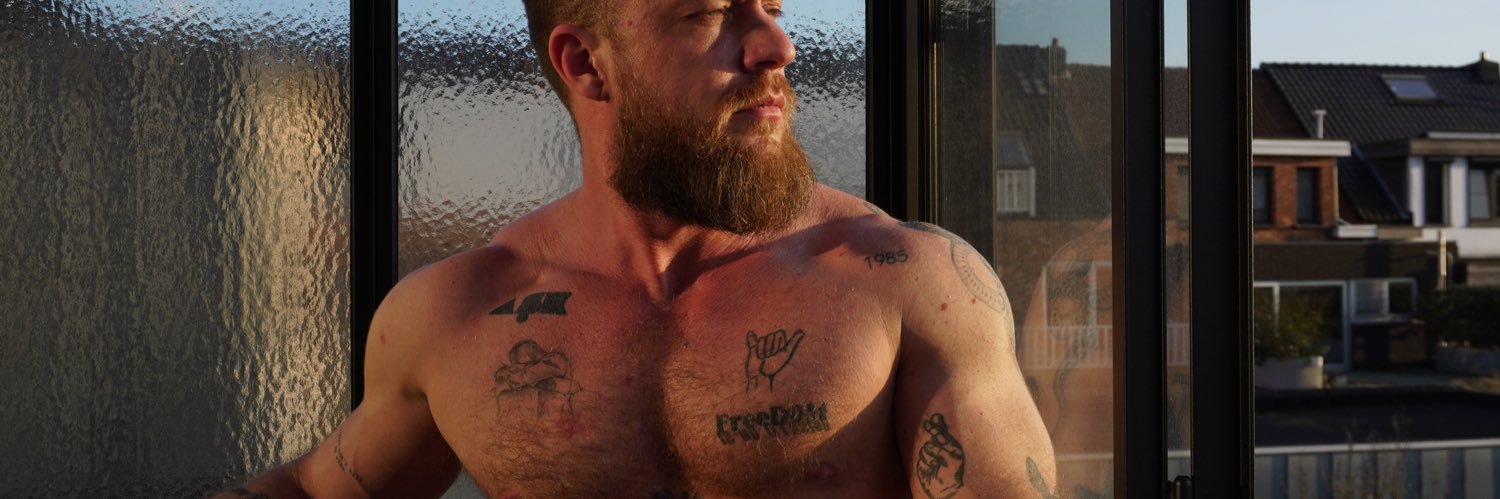 mr_DOM_leather's banner