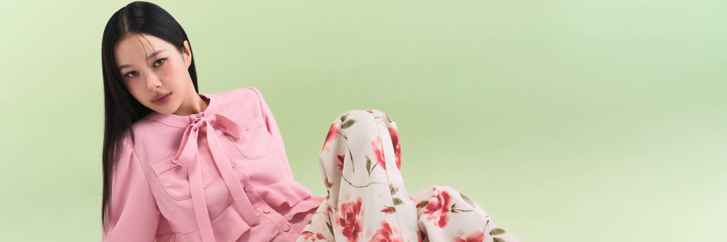 L'OFFICIEL SINGAPORE's banner