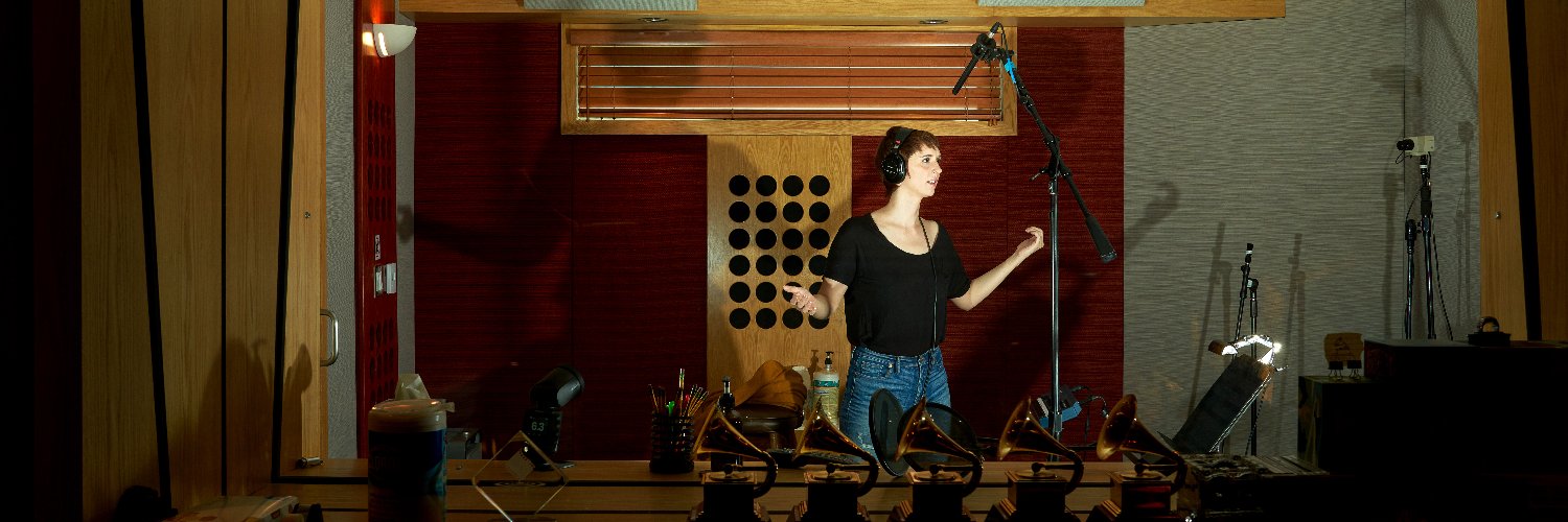 Sarah Elmaleh's banner