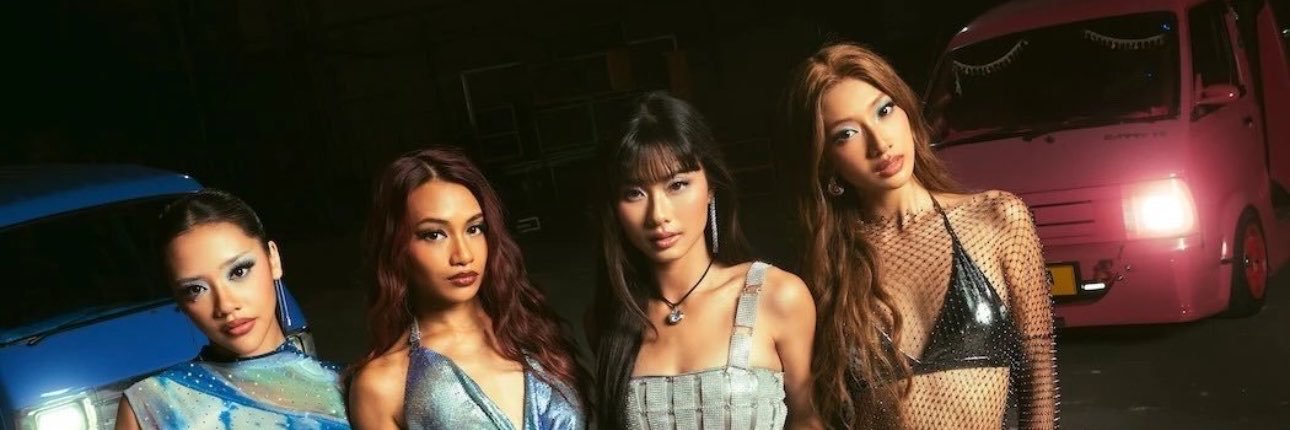 Lolas🧜🏽's banner