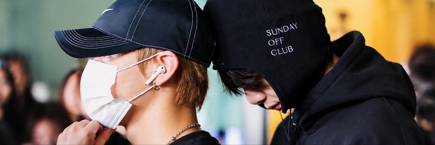 토미 🩵🐋's banner