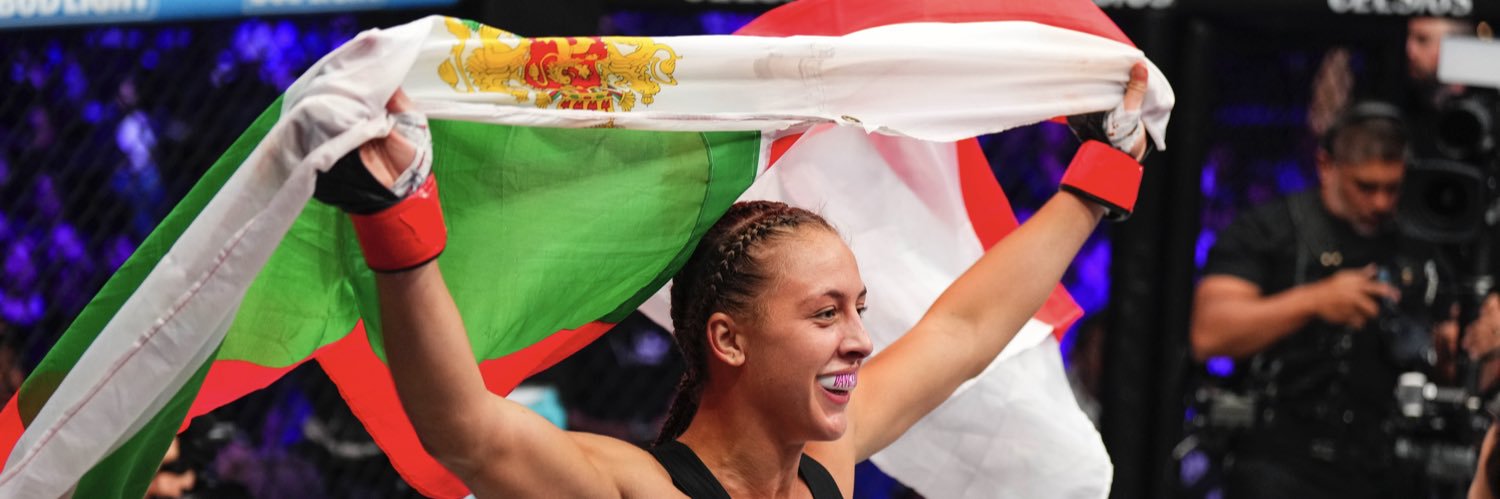 Dakota Ditcheva's banner